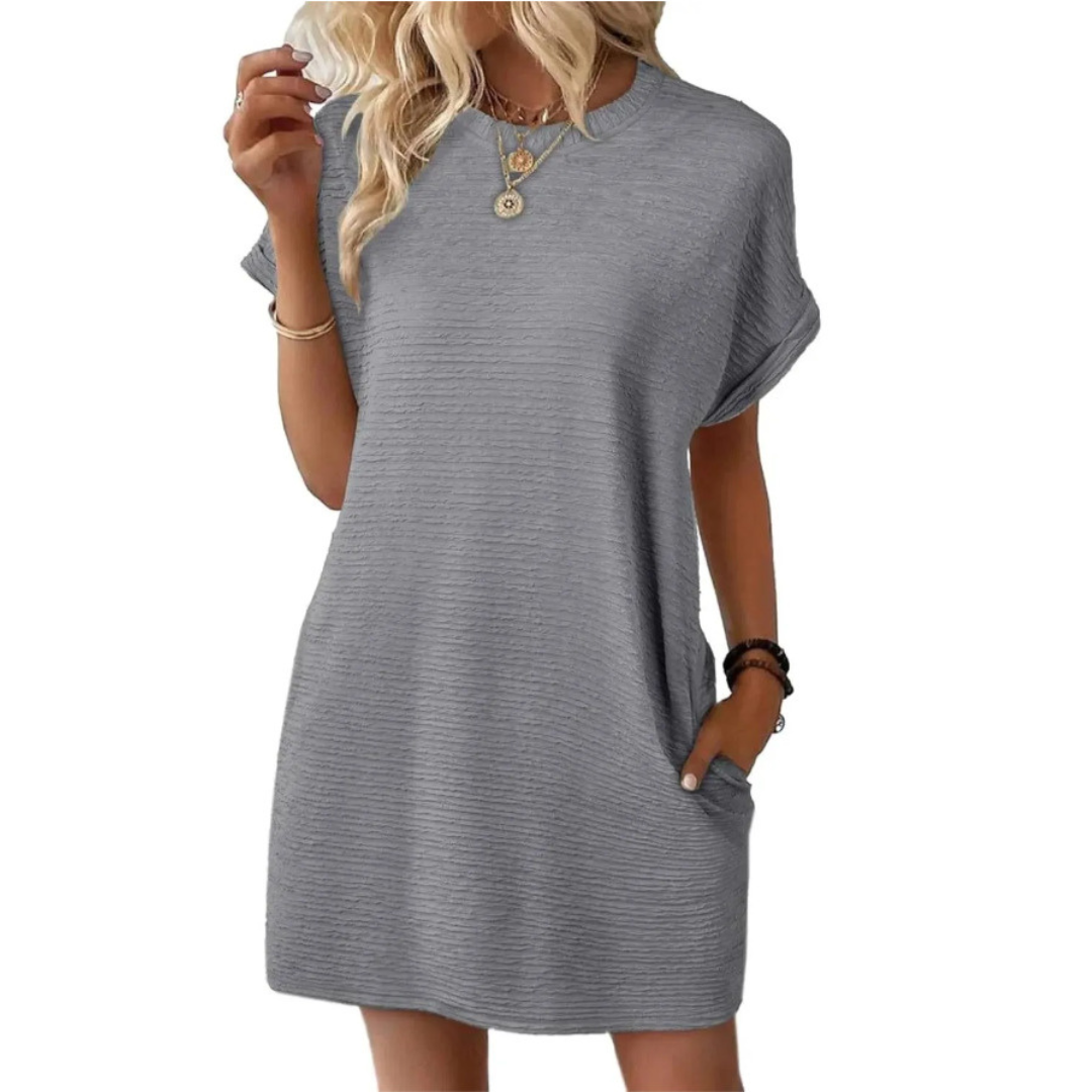 Evasha | Relaxed Midi Dress