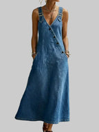 Vera | Flattering Sleeveless Dress